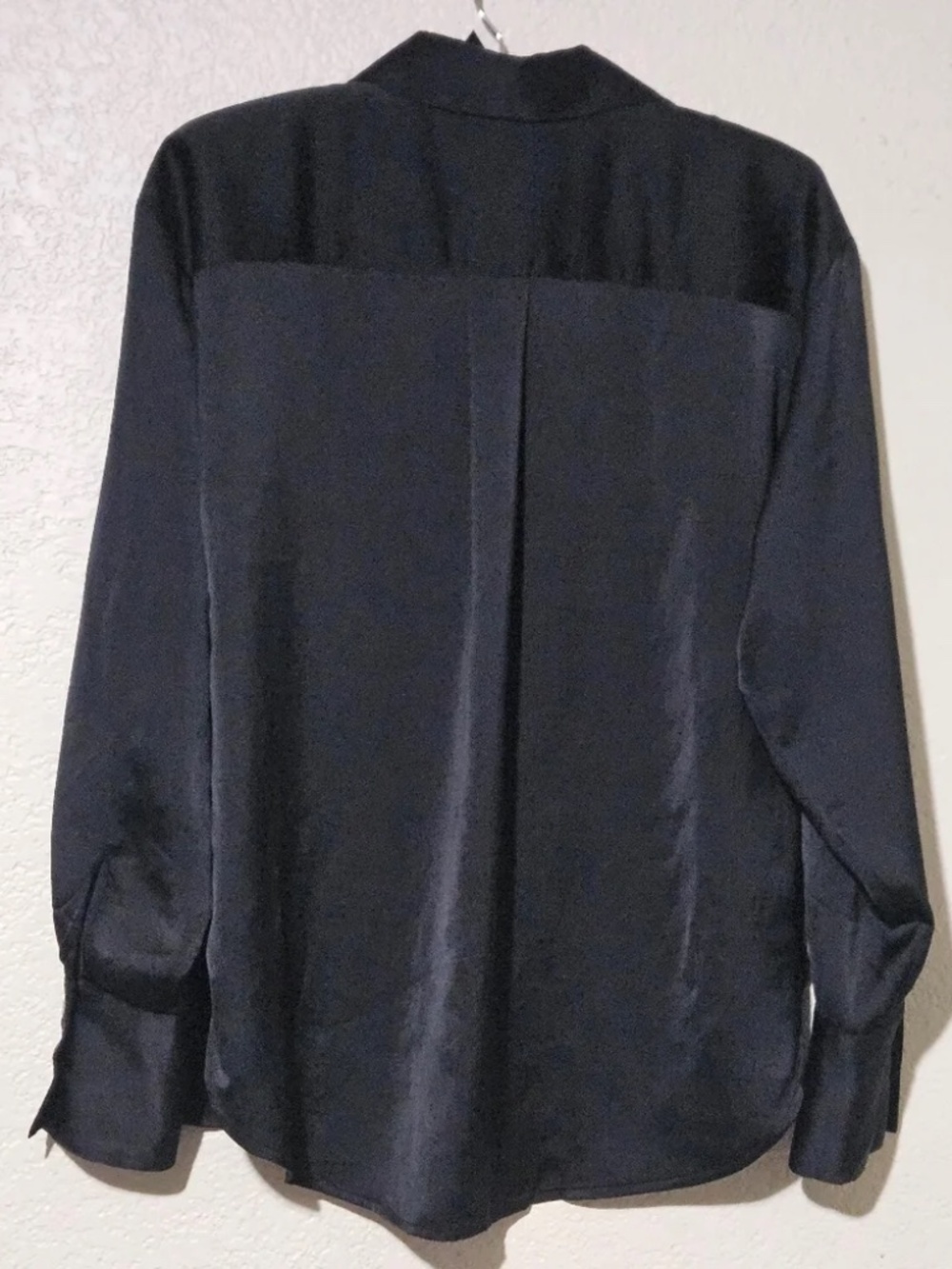 Loft Silky Black Blouse - Worn Once - Picture 5 of 6